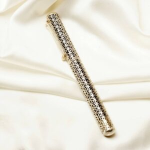 Filigree in Black & Gold