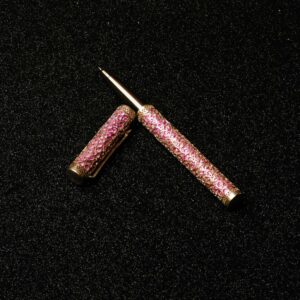 Filigree in Hot Pink