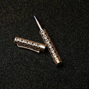 Filigree in Dark Charcoal